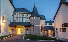 Relais des Trois Châteaux Hôtel-Restaurant - Teritoria